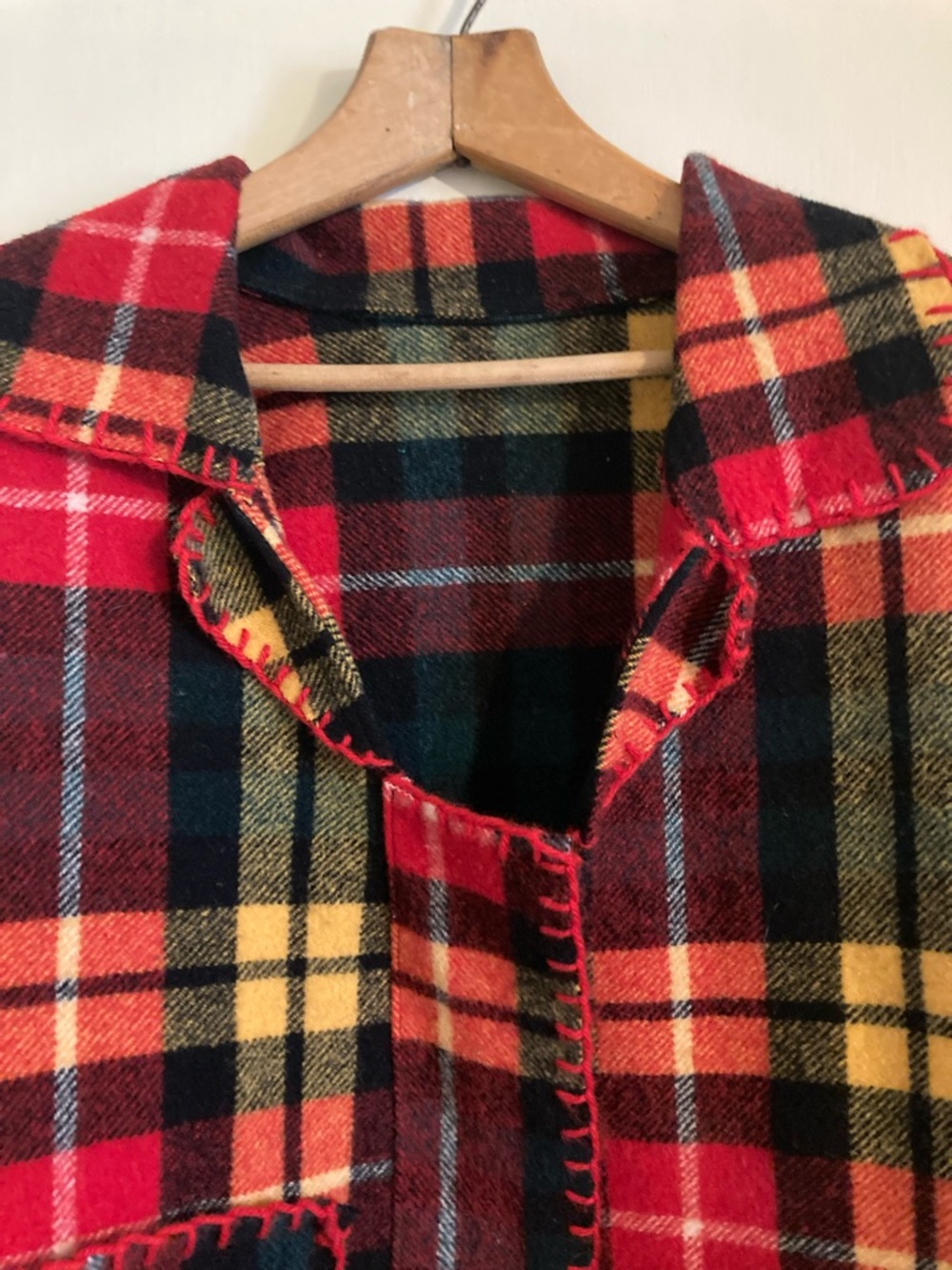Vintage Handmade Wool Blanket Jacket Red Green Yellow Plaid Long Coat - Picture 4 of 6
